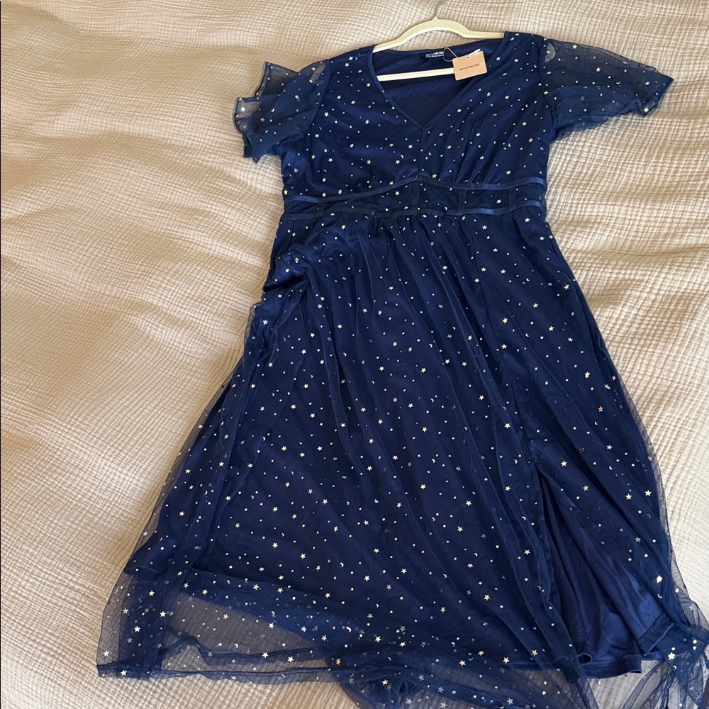BloomChic Navy Star-Print Mesh Midi Dress